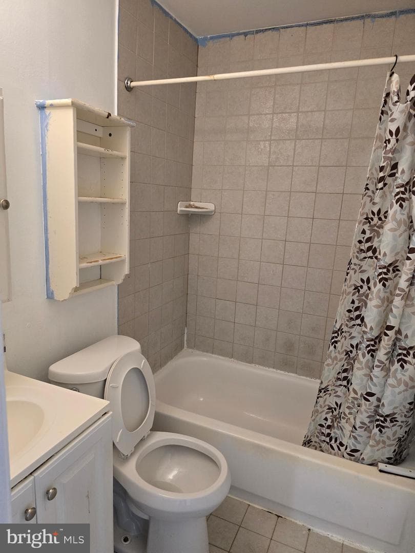238 Stevenson Square N photo 25
