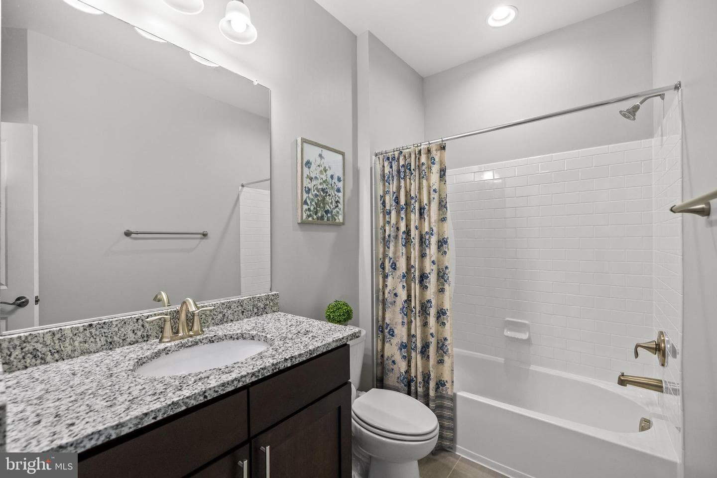 108 Cambria Walk photo 43