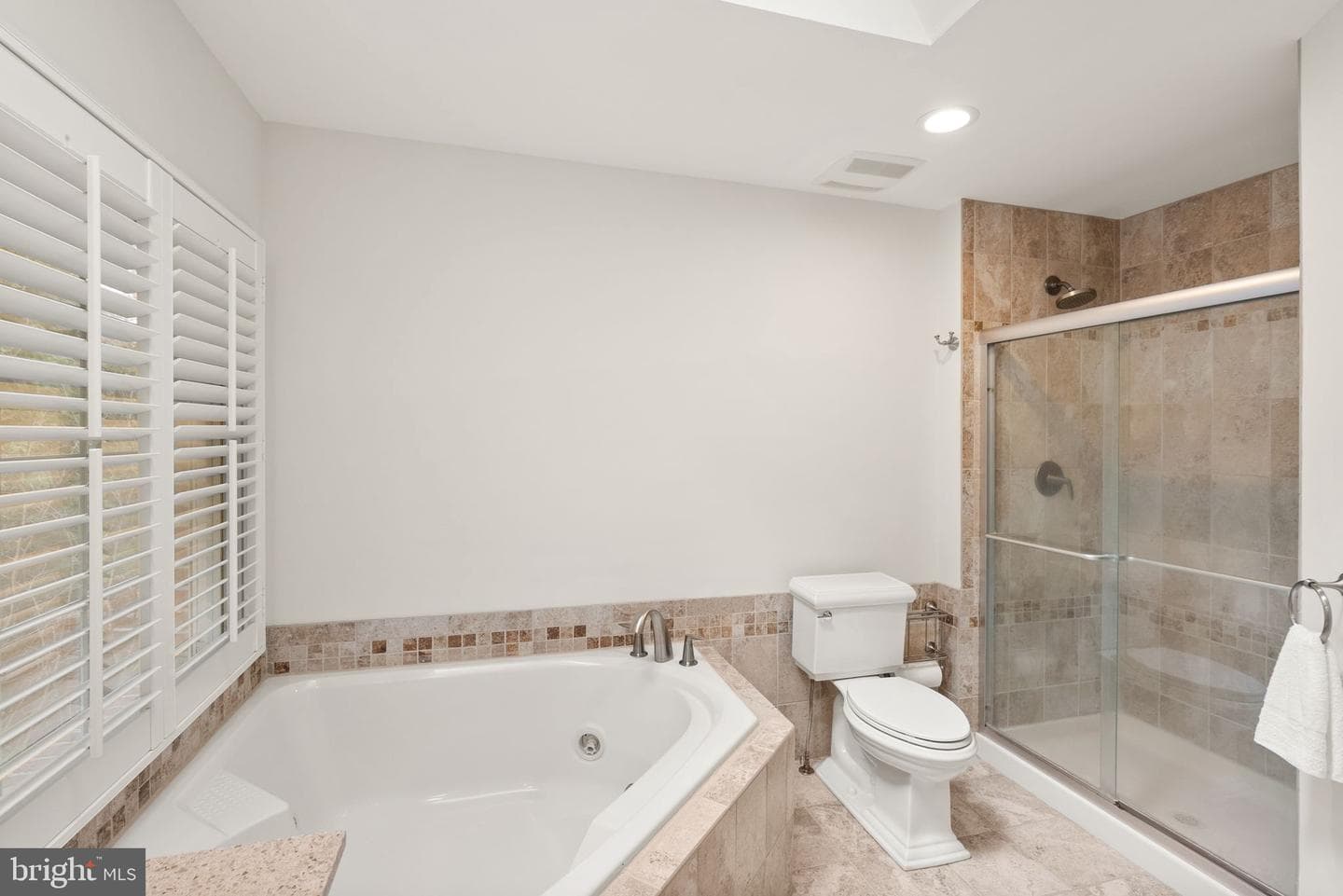 4626 Knight Place photo 40