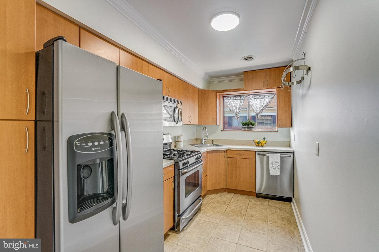 208 Skyhill Road #10 photo 6