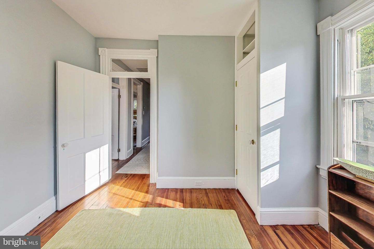 311 E Howell Avenue photo 44