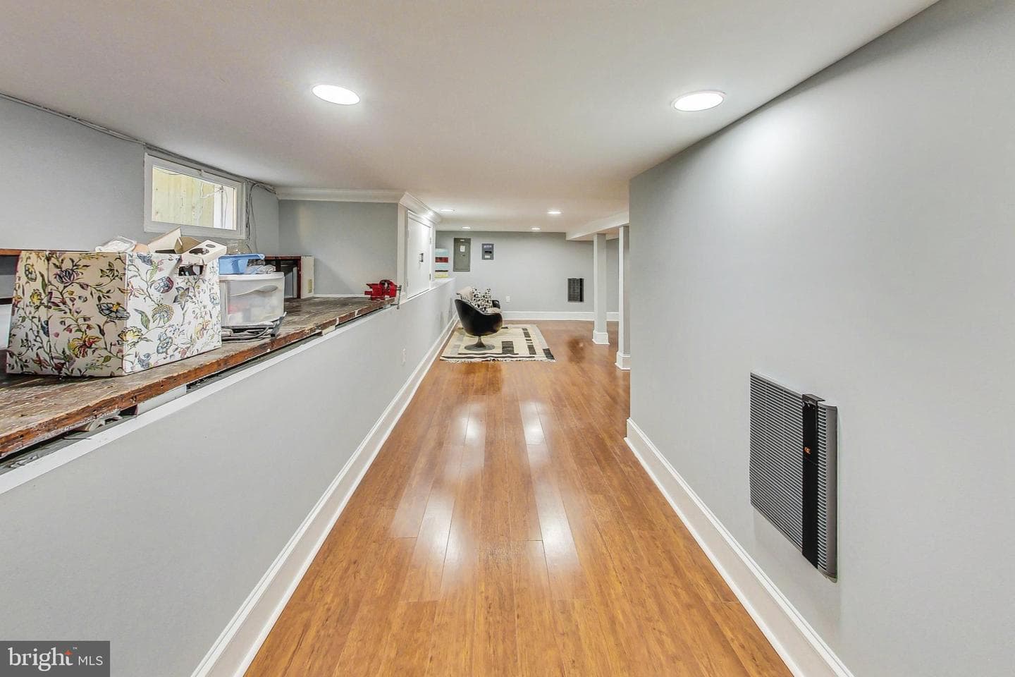 311 E Howell Avenue photo 49