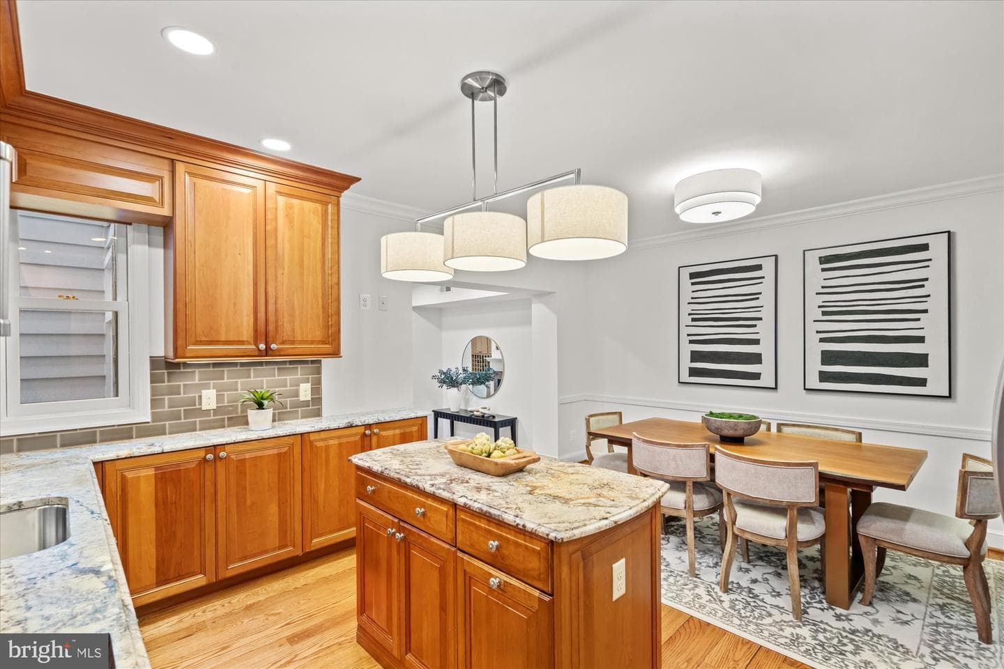 918 S Saint Asaph Street photo 11