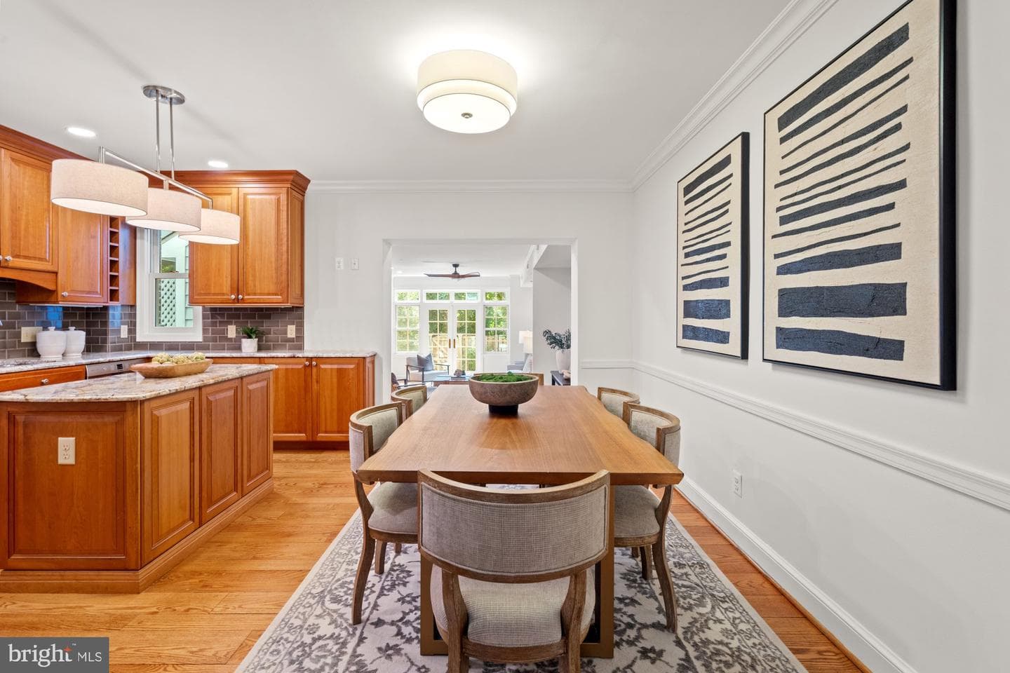 918 S Saint Asaph Street photo 13