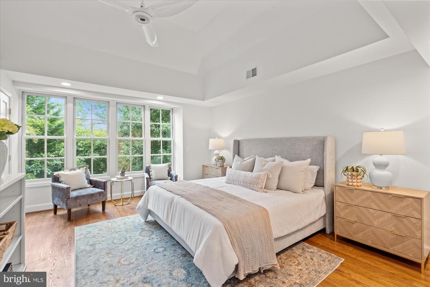 918 S Saint Asaph Street photo 18