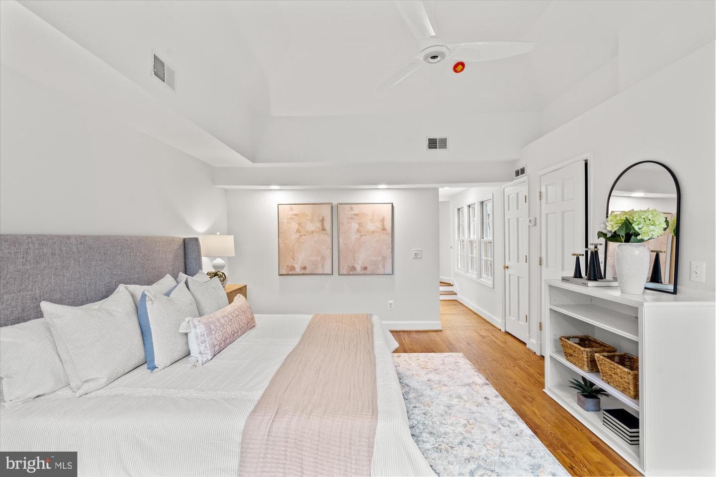 918 S Saint Asaph Street photo 19