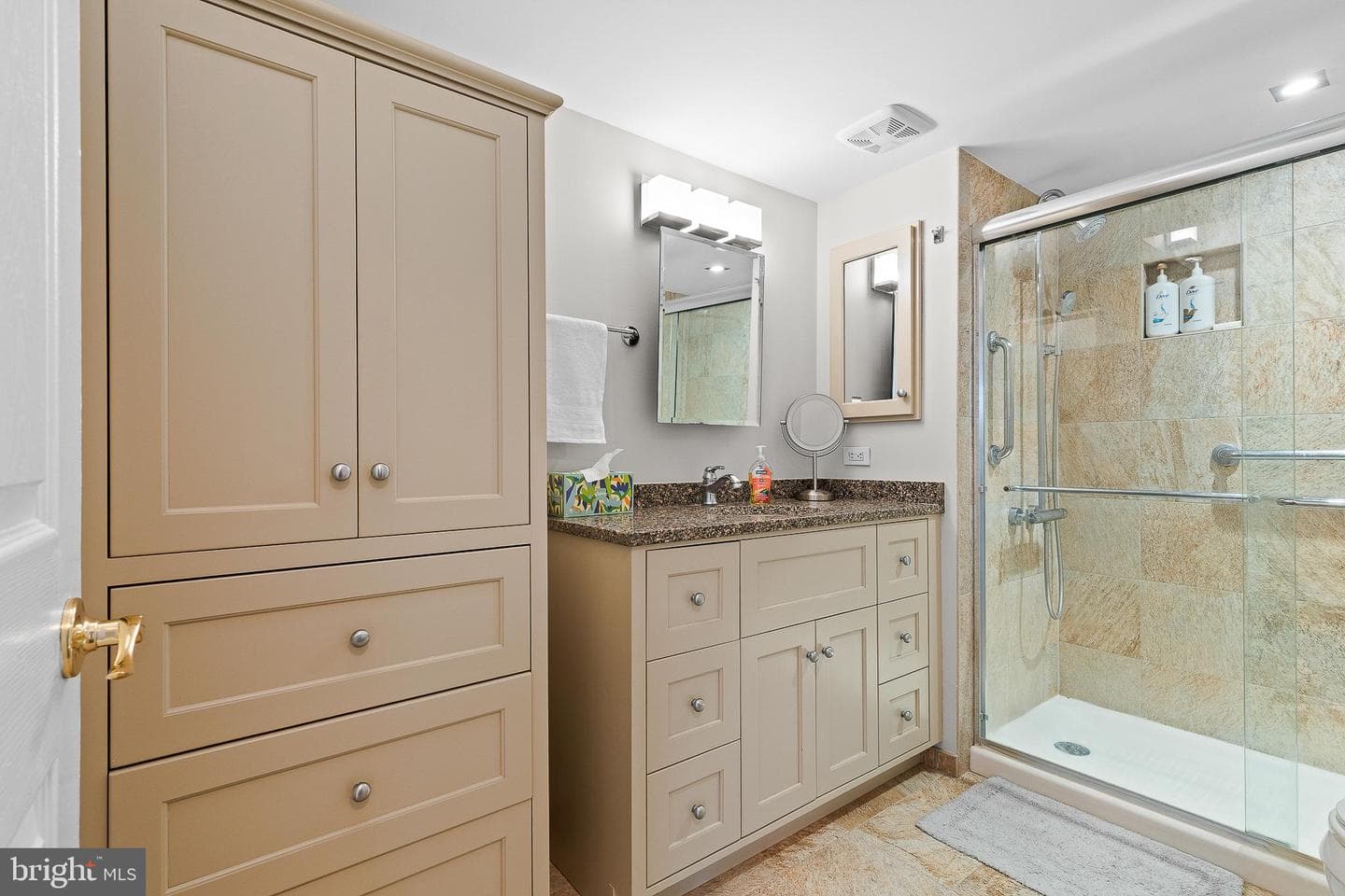1200 Braddock Place #411 photo 13