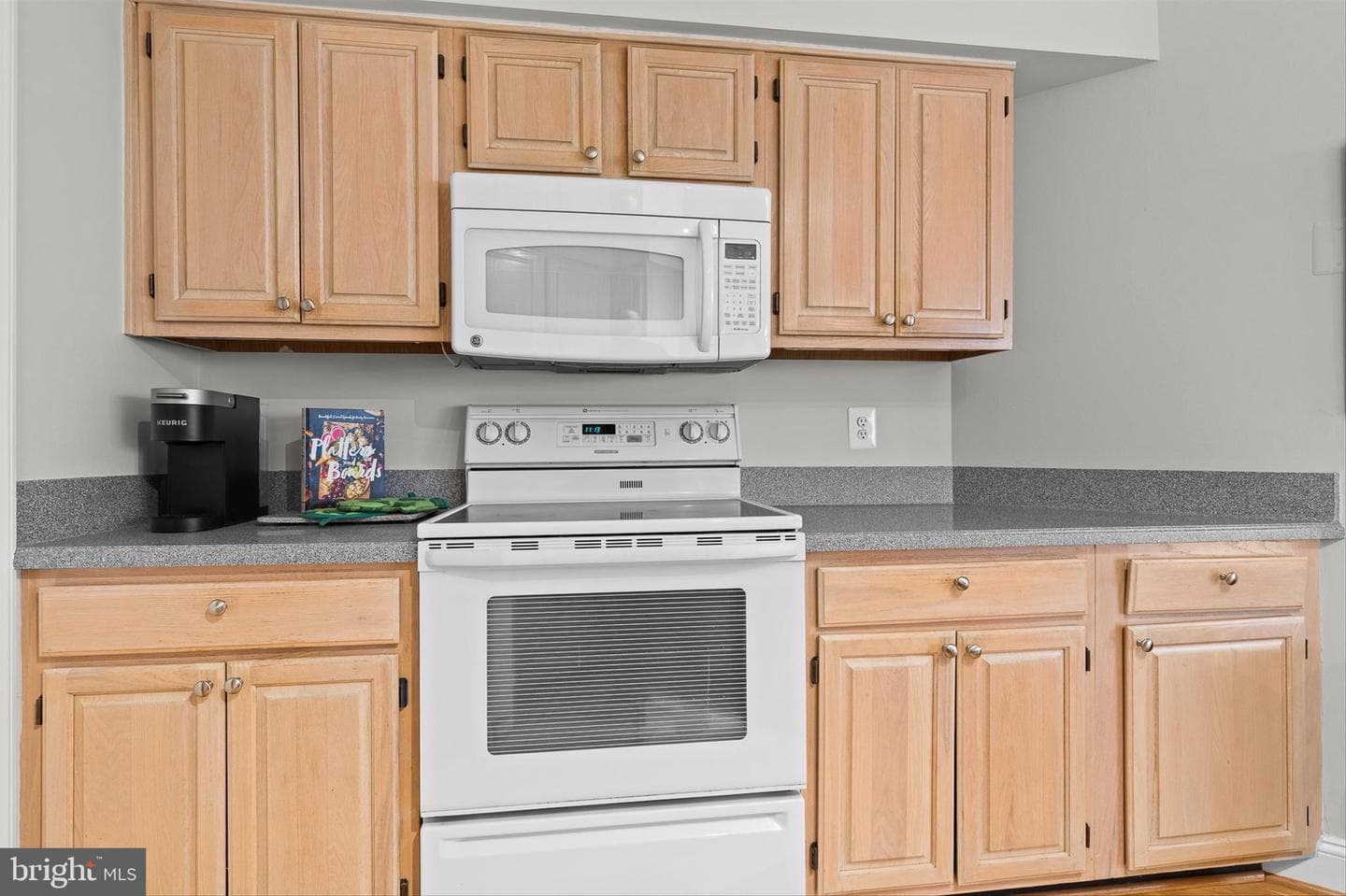 1200 Braddock Place #411 photo 8