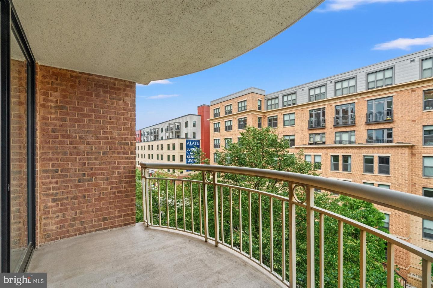 1200 Braddock Place #512 photo 26