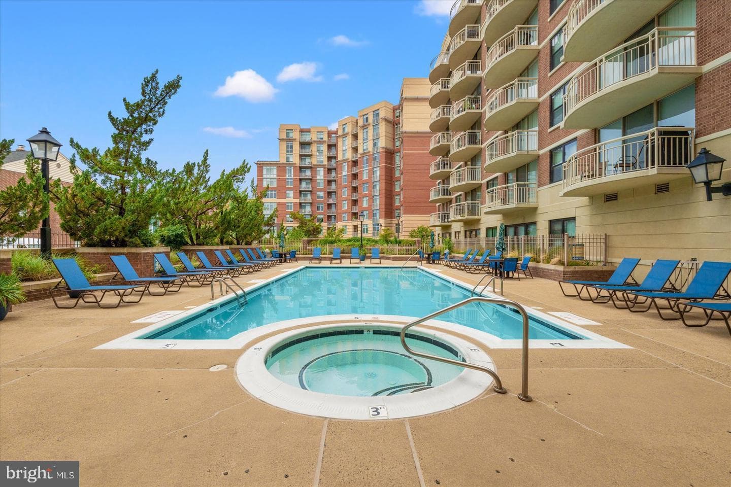 1200 Braddock Place #512 photo 30