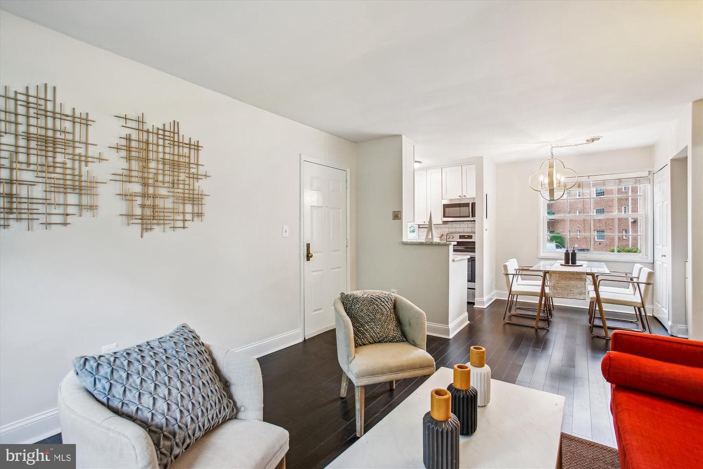 1712 W Abingdon Drive #102 photo 15