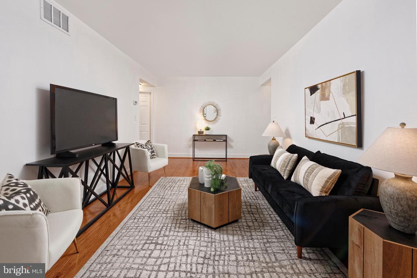 1107 N Pitt Street #1b photo 8
