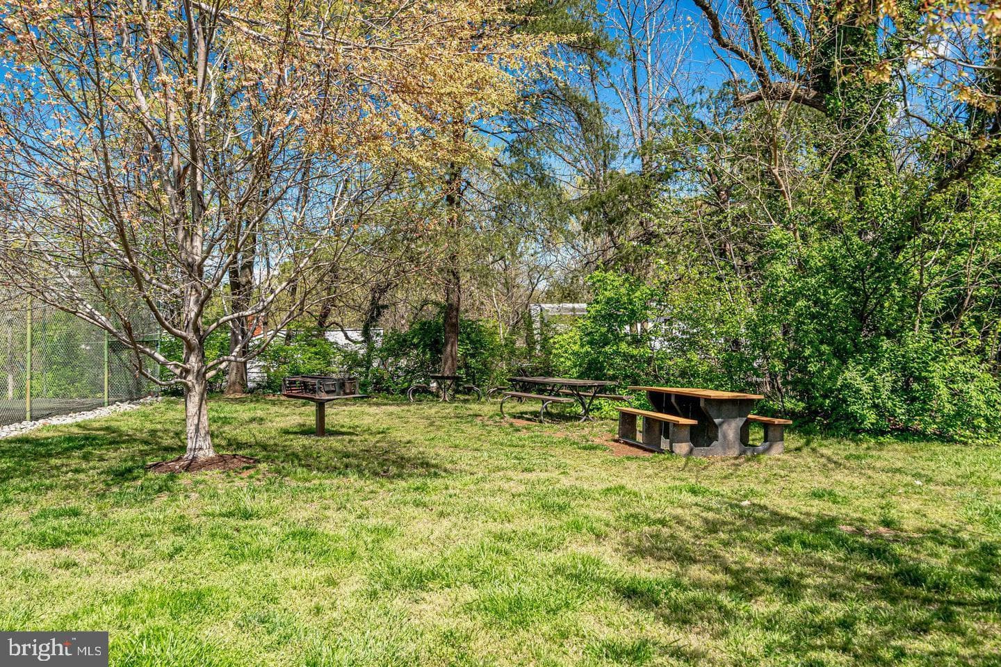 128 Roberts Lane #100 photo 17