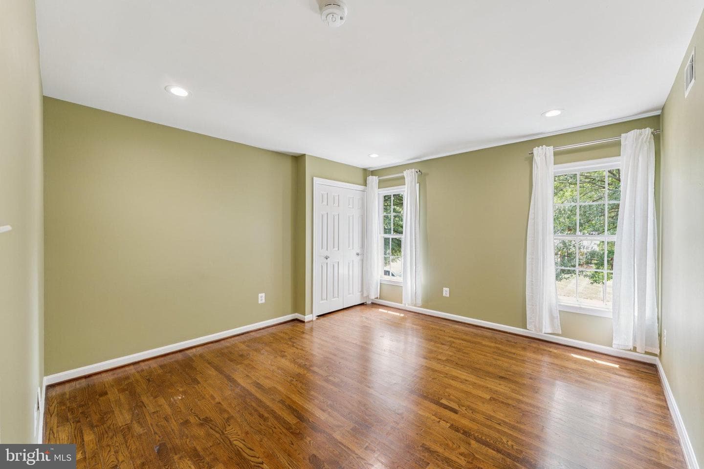 4203 Maple Tree Court photo 14