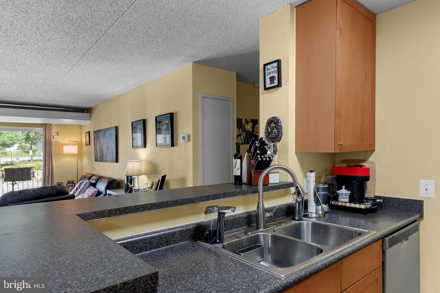 75 S Reynolds Street #101 photo 4