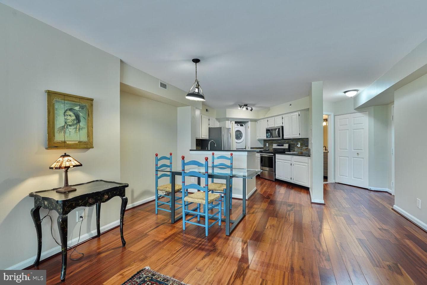 1200 Braddock Place #211 photo 8