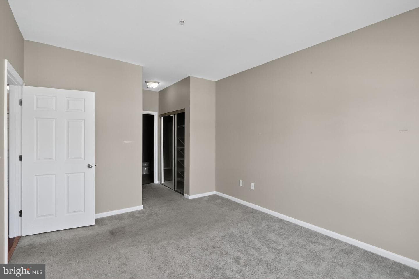 4850 Eisenhower Avenue #427 photo 15