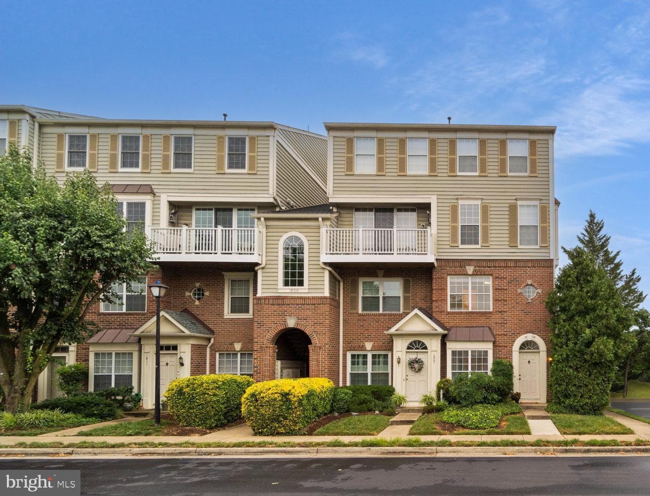 1805 Kenwood Avenue photo 31