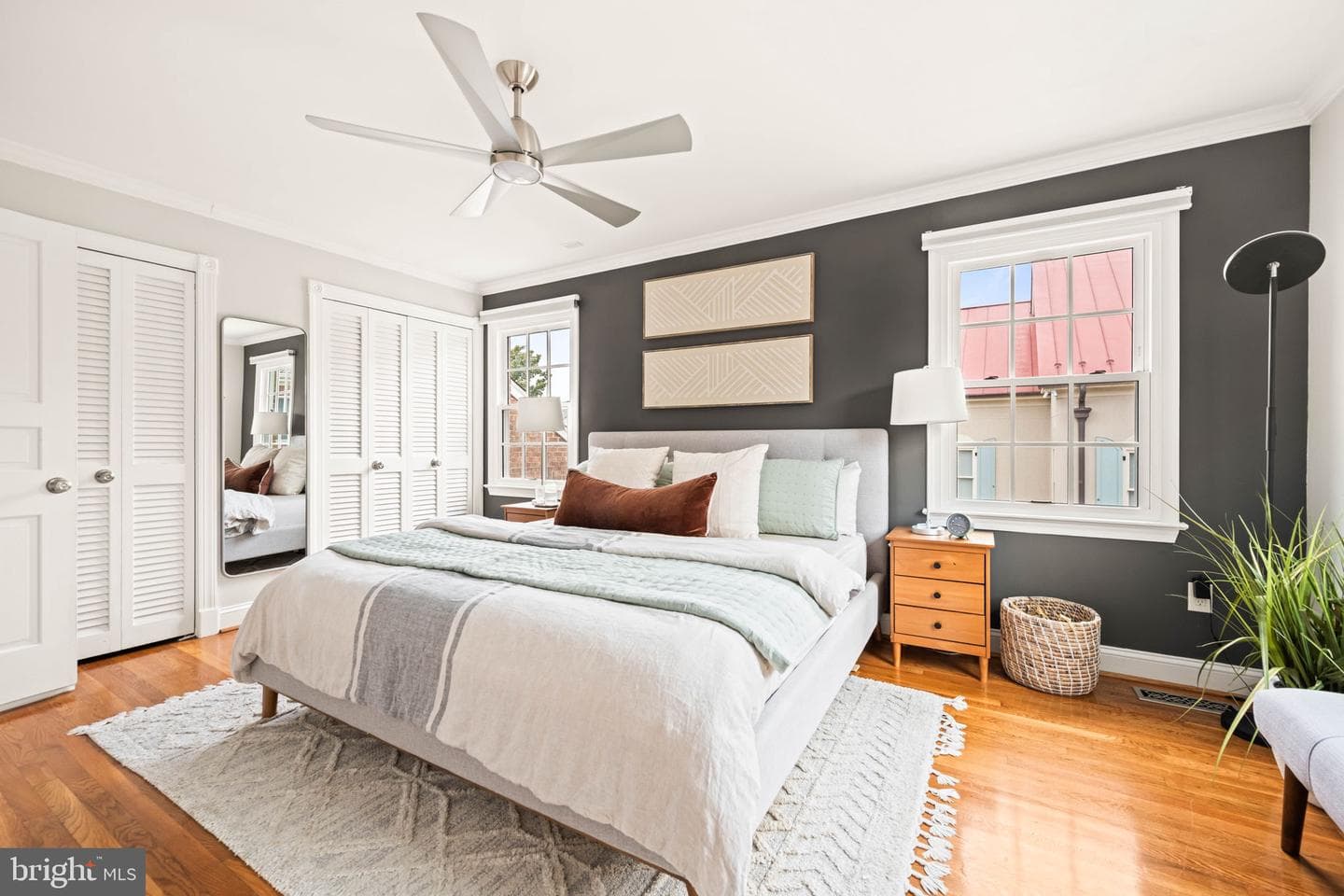 621 S Saint Asaph Street photo 33