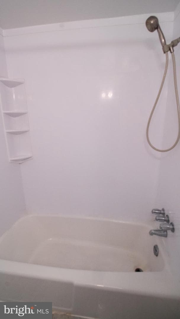 5340 Holmes Run Parkway #1003 photo 13