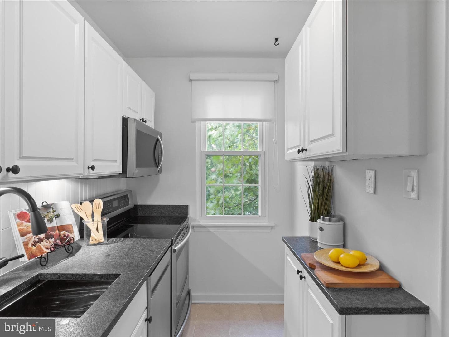 9 E Glebe Road #c photo 14