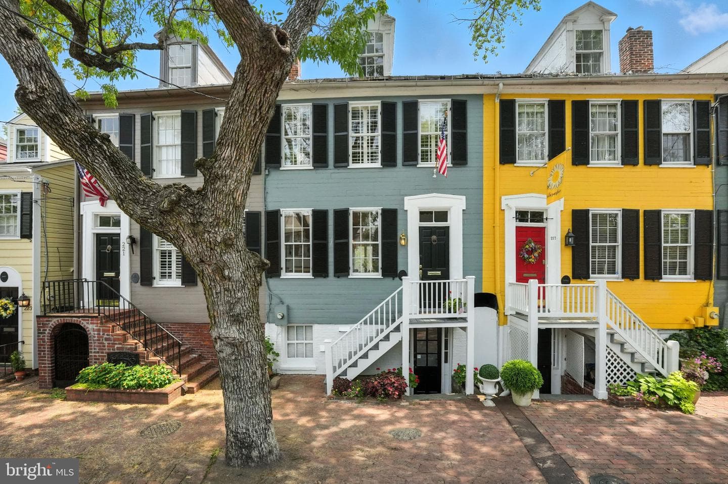 219 N Pitt Street photo 1