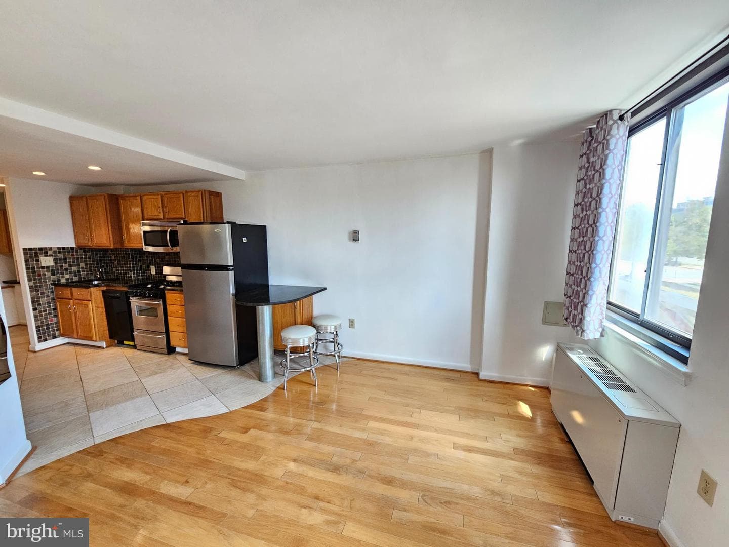 801 N Pitt Street #212 photo 6