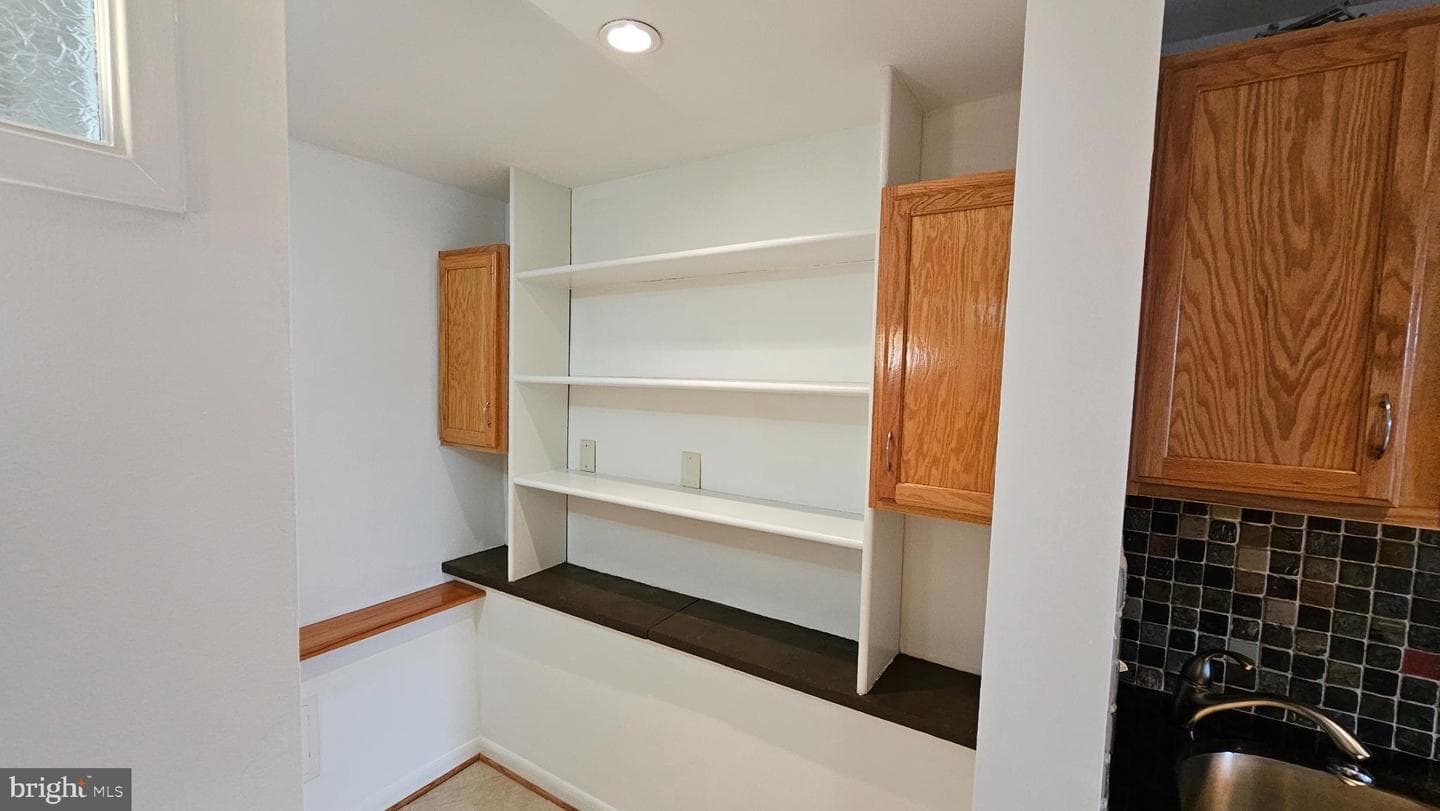 801 N Pitt Street #212 photo 9