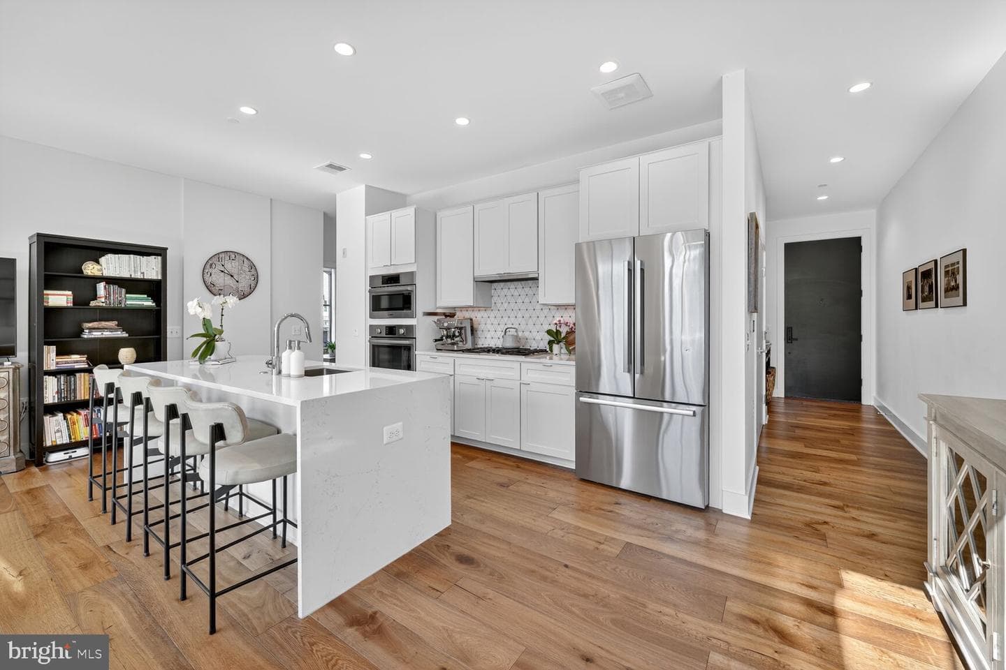 1312 King Street #210 photo 6