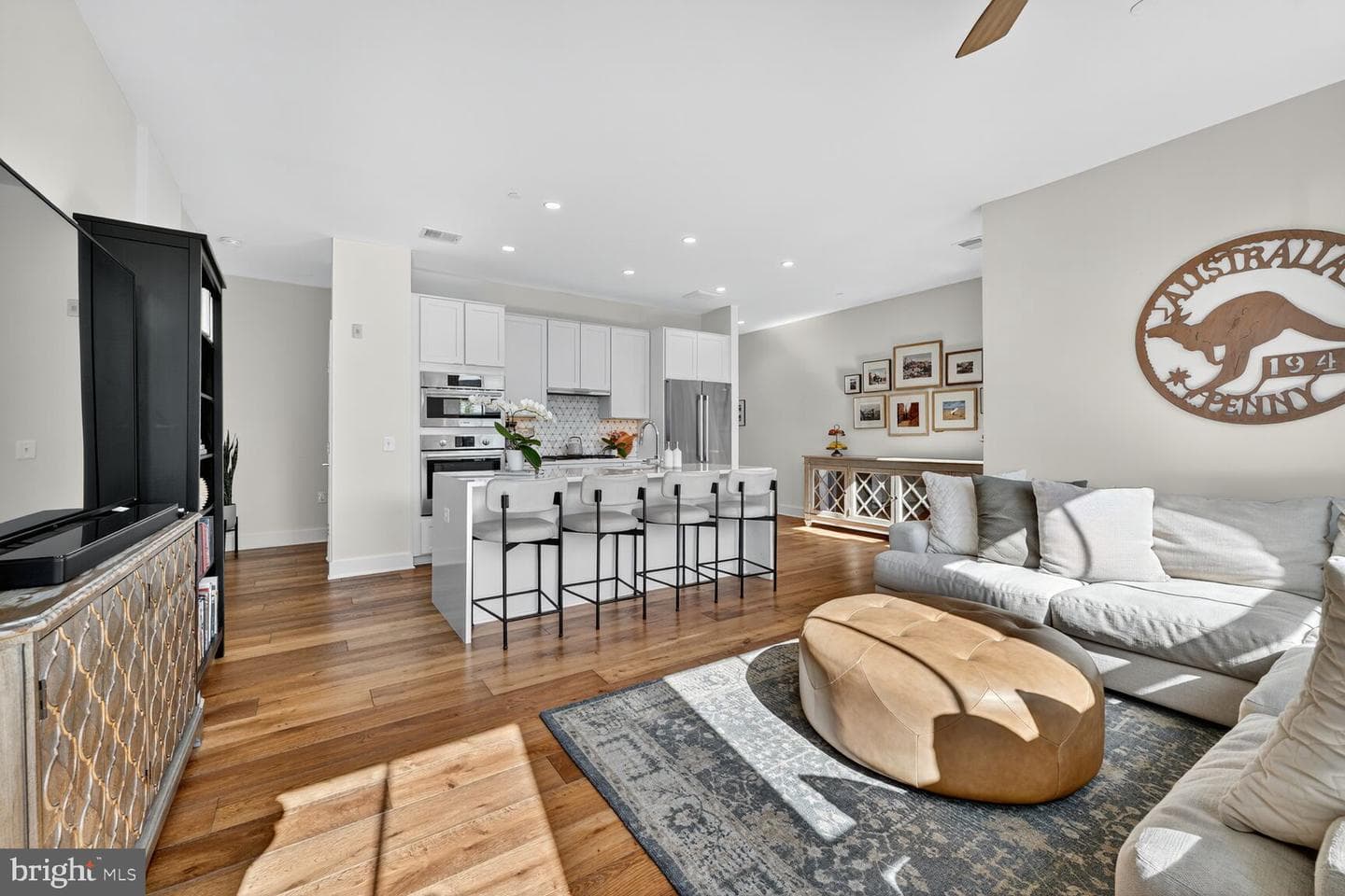 1312 King Street #210 photo 8