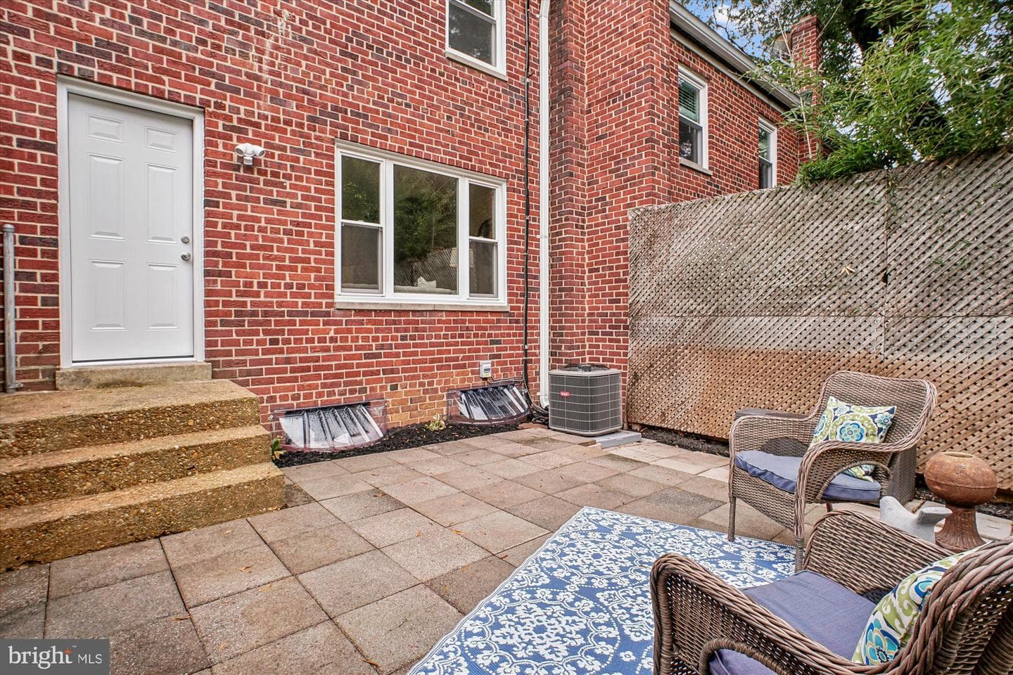 2933 Landover Street photo 31