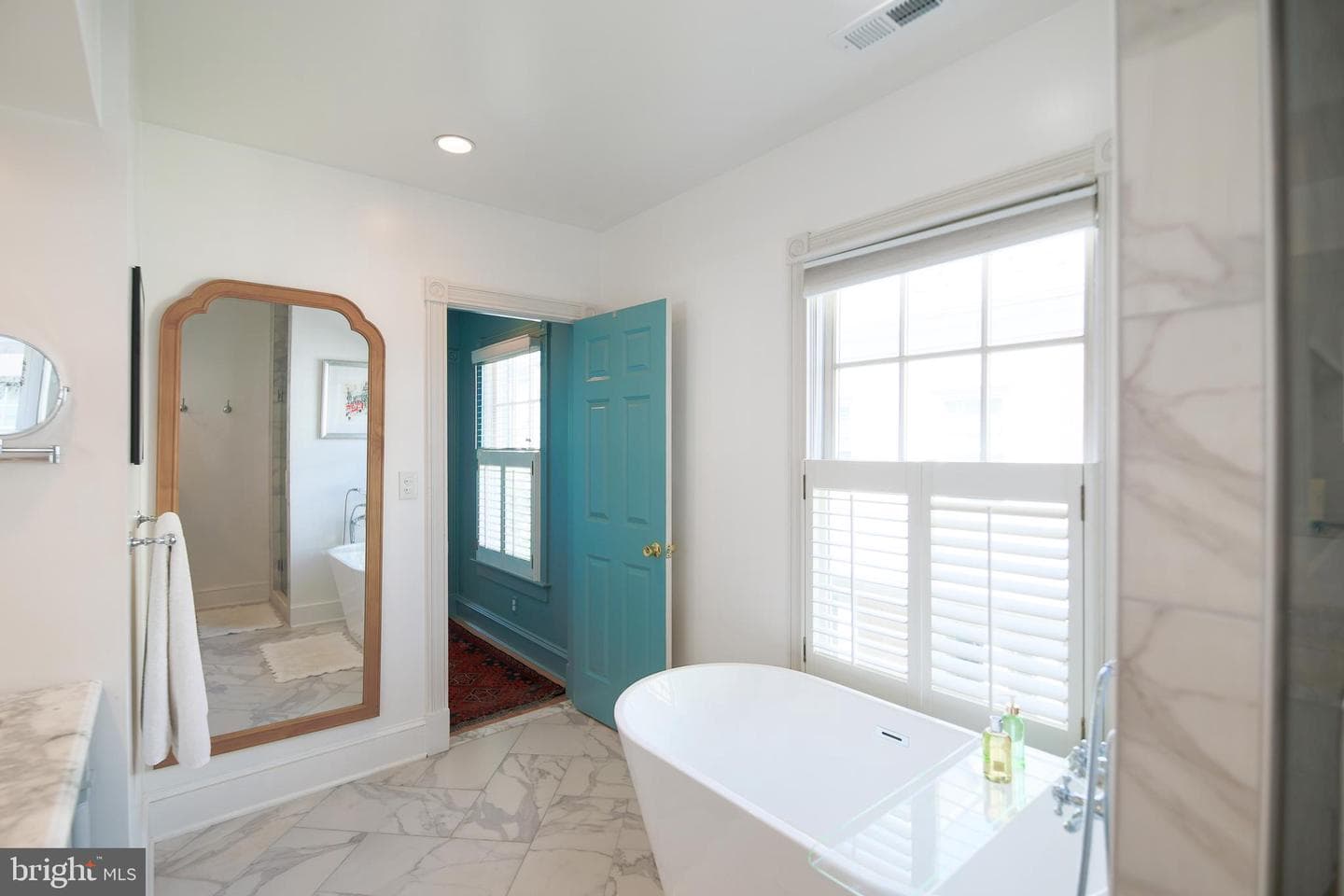 943 Powhatan Street photo 37