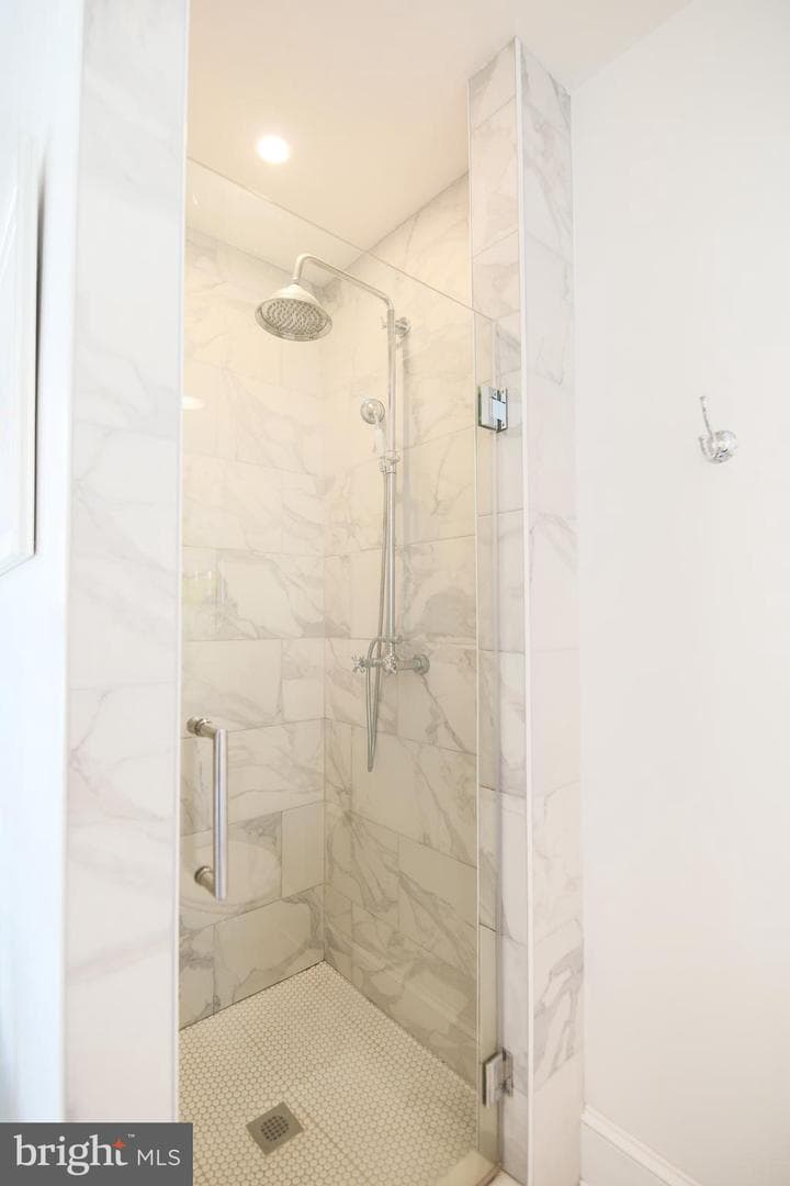 943 Powhatan Street photo 38