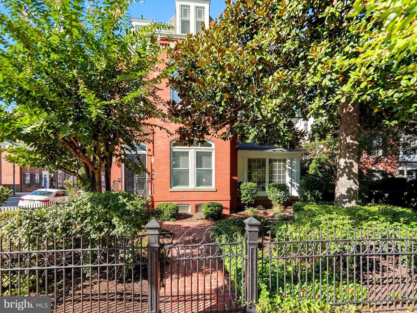 719 Prince Street photo 2