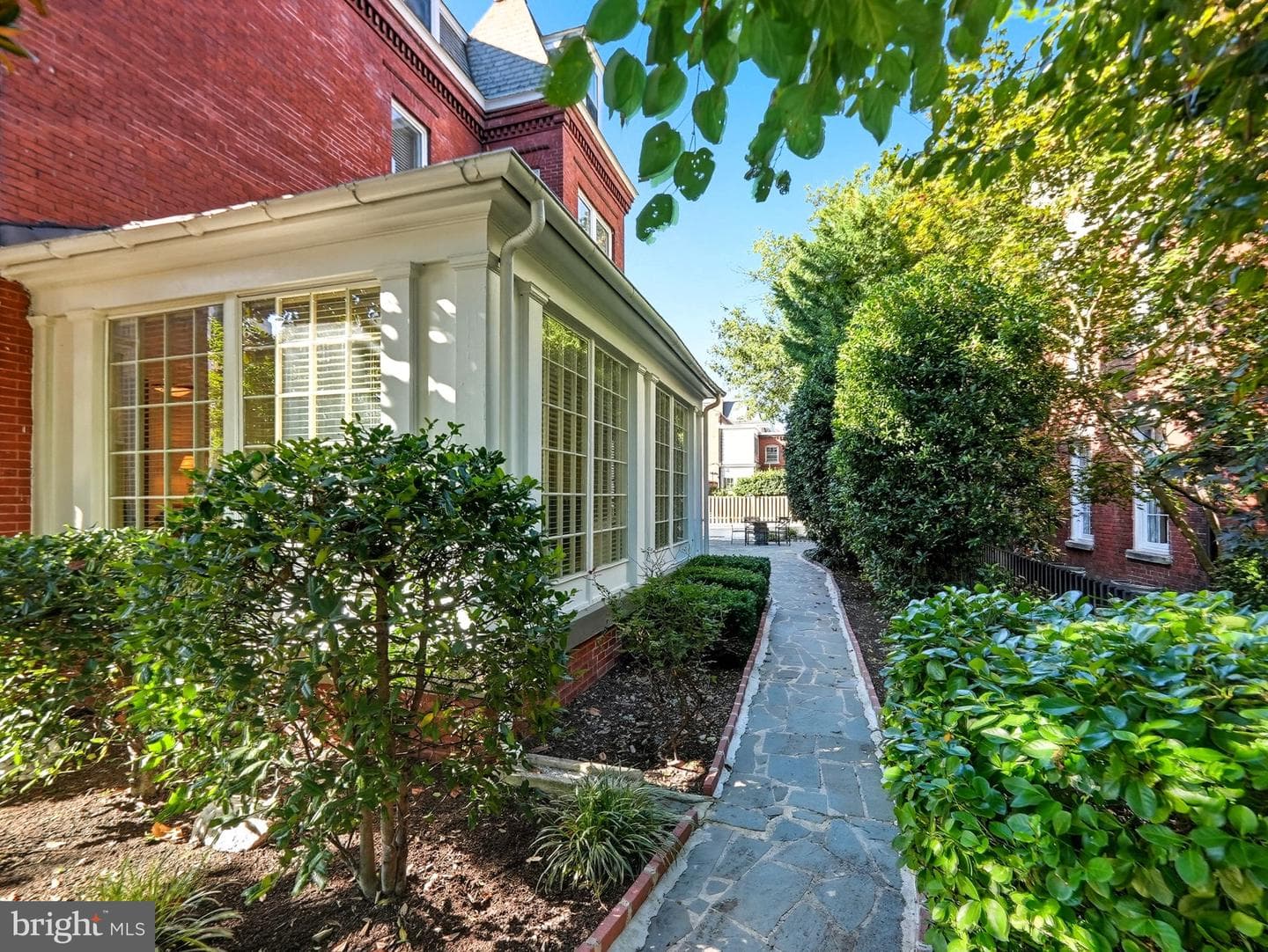 719 Prince Street photo 7