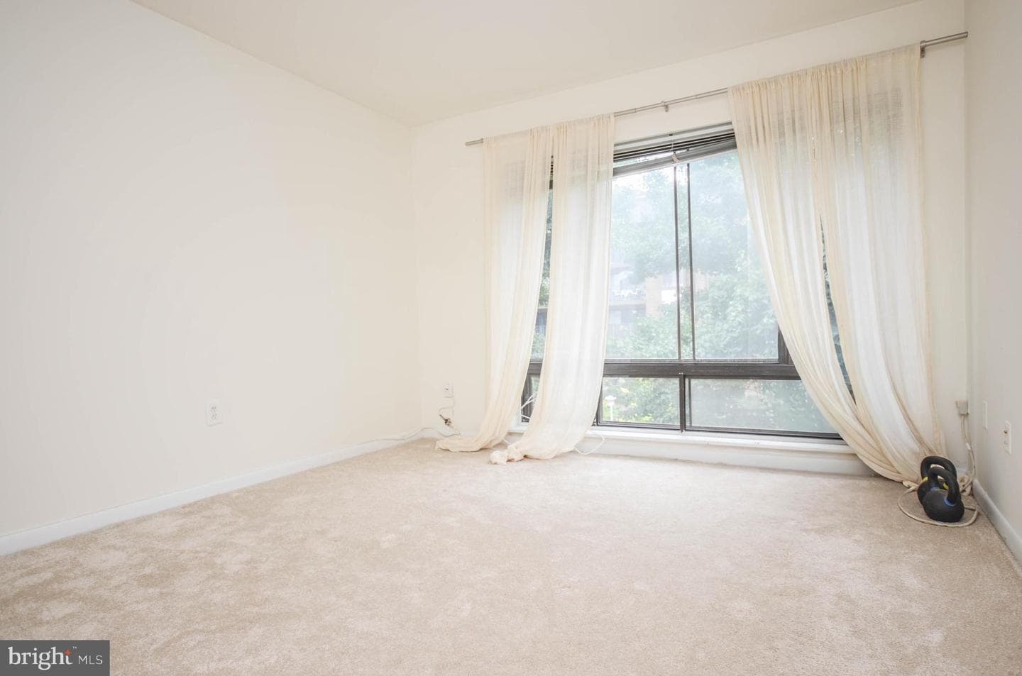 122 Roberts Lane #400 photo 12