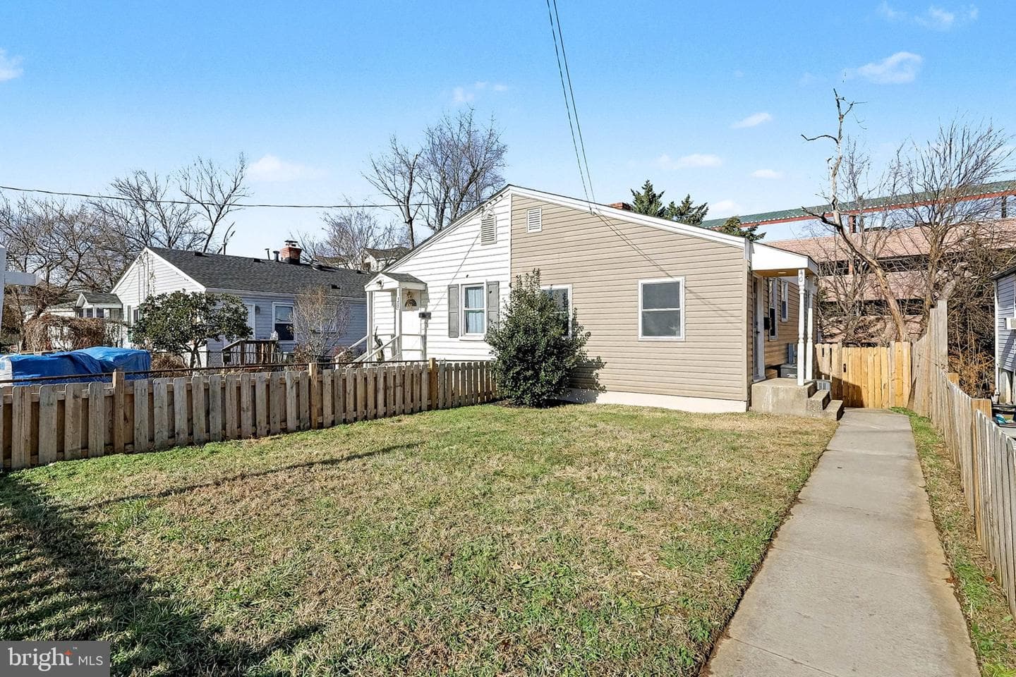 40 E Reed Avenue