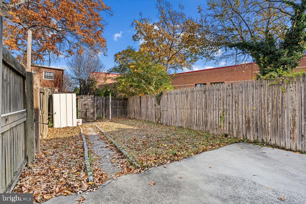 31 W Reed Avenue photo 33