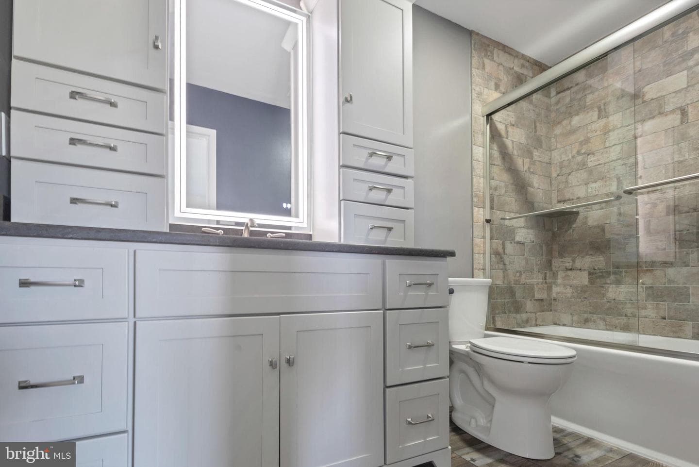 5250 Valley Forge Drive #802 photo 19