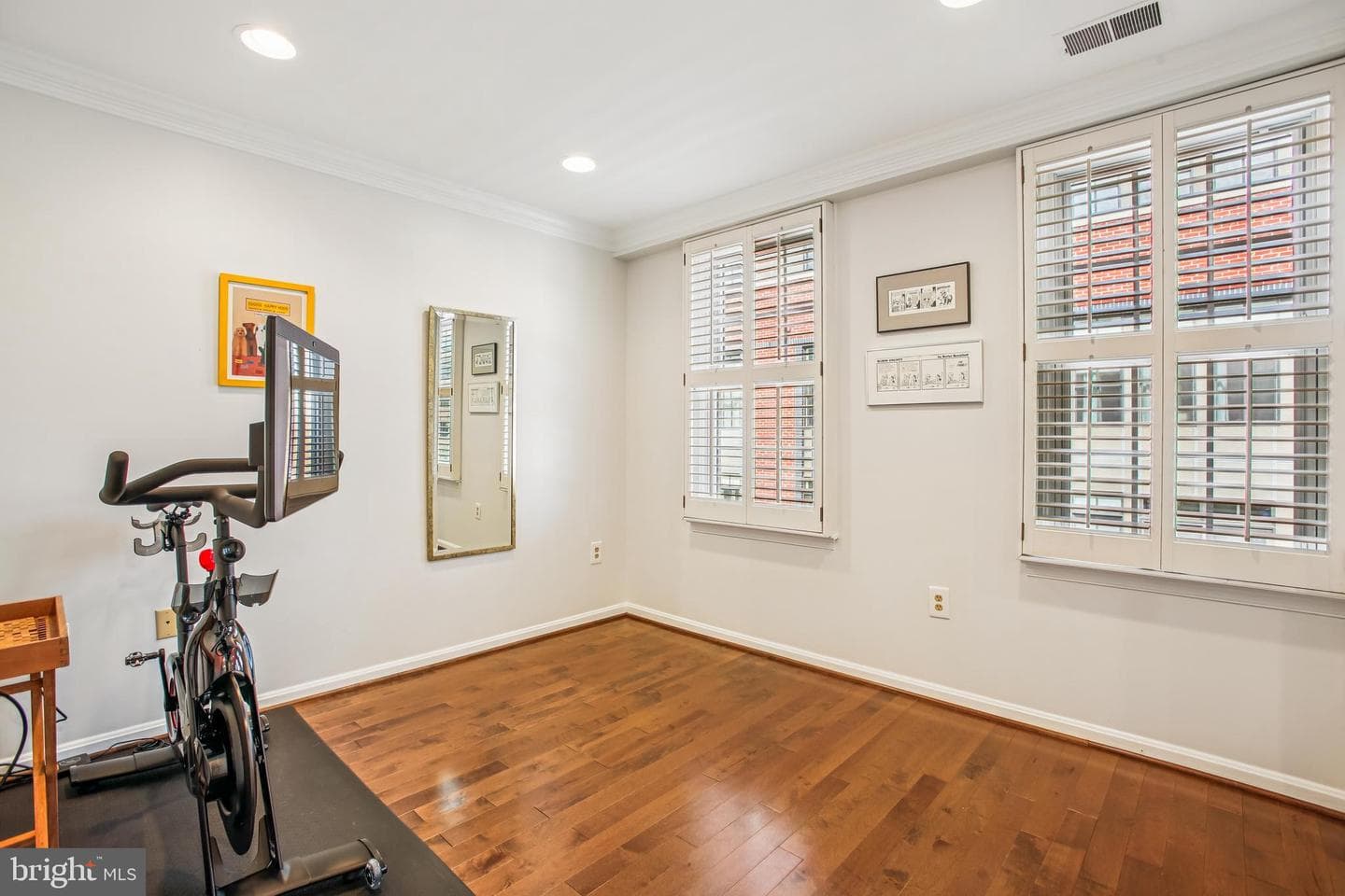 313 Hearthstone Mews photo 38