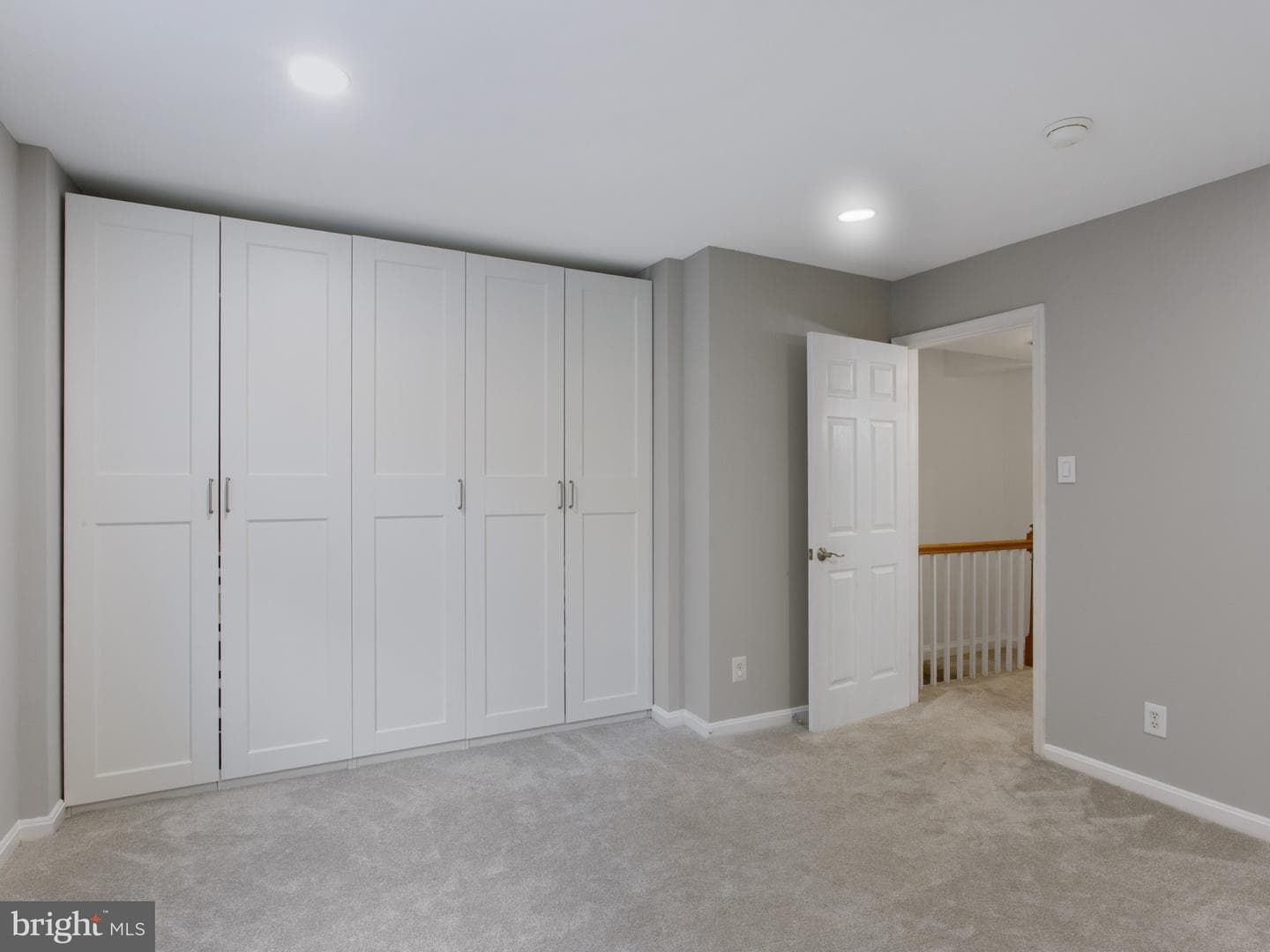1267 N Van Dorn Street photo 23