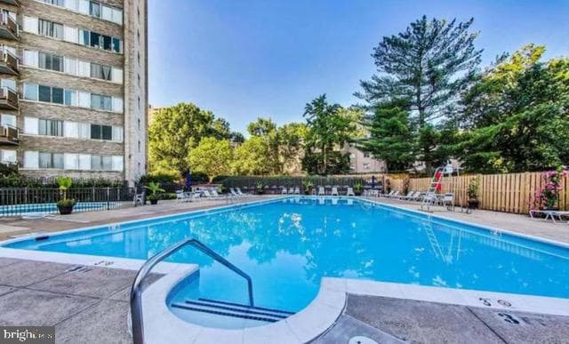 5340 Holmes Run Parkway #405 photo 22