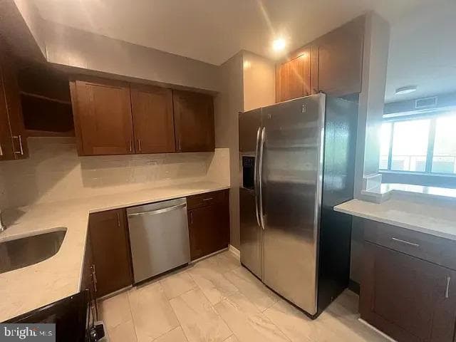 5340 Holmes Run Parkway #405 photo 6