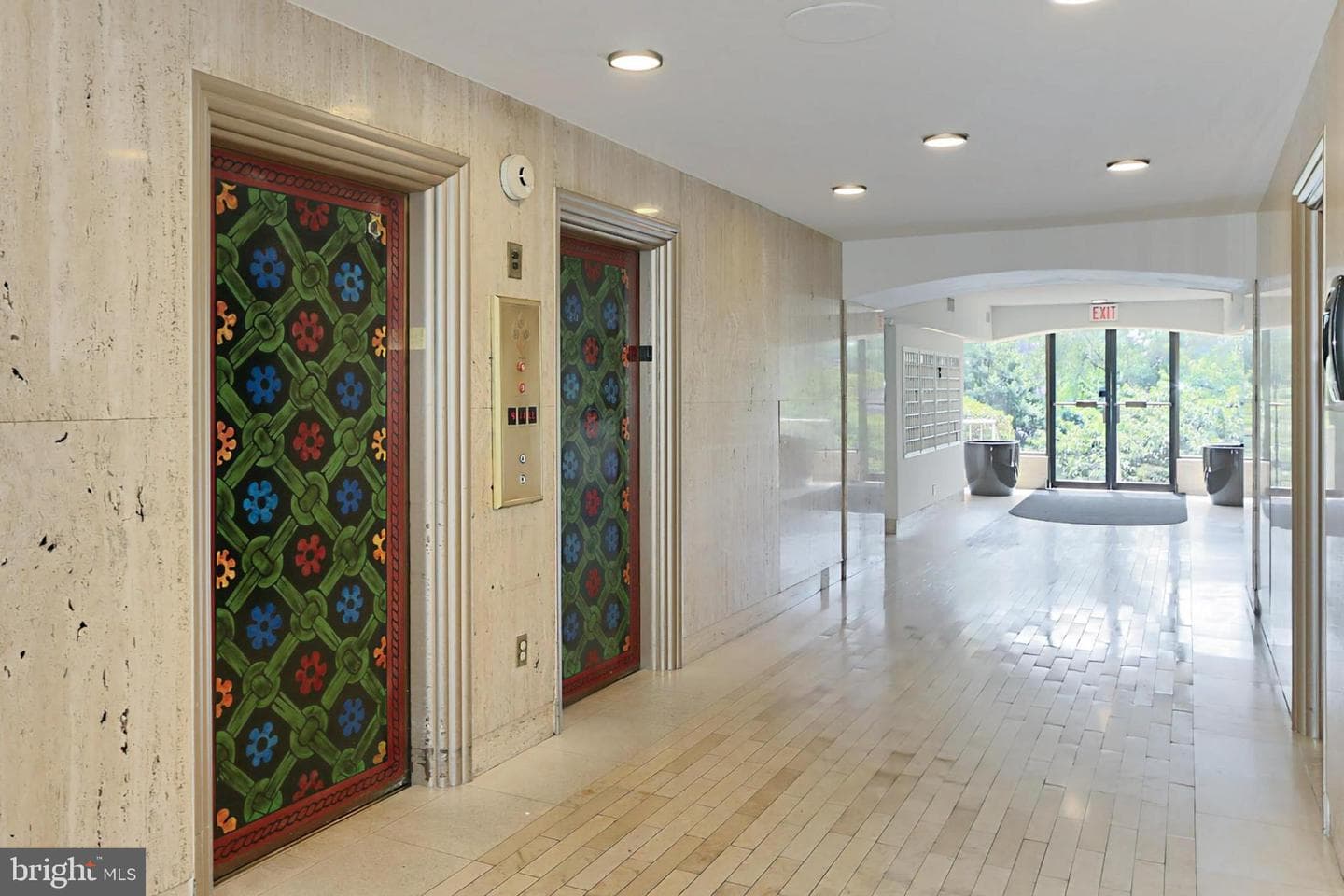 301 N Beauregard St # 1608 photo 8