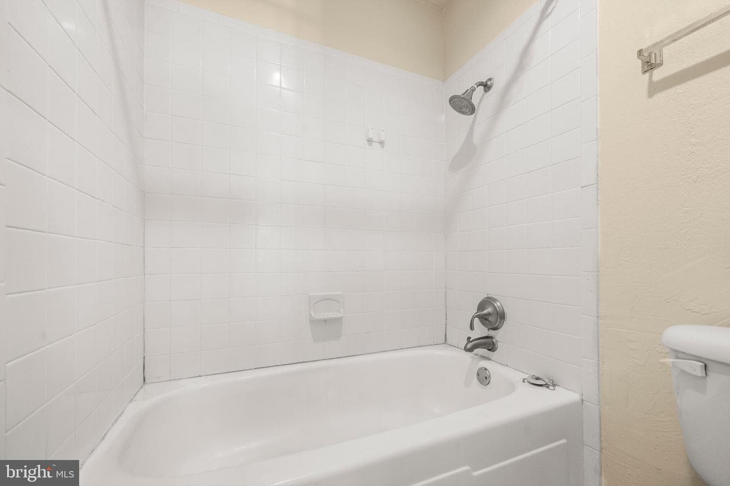 75 S Reynolds Street #413 photo 16