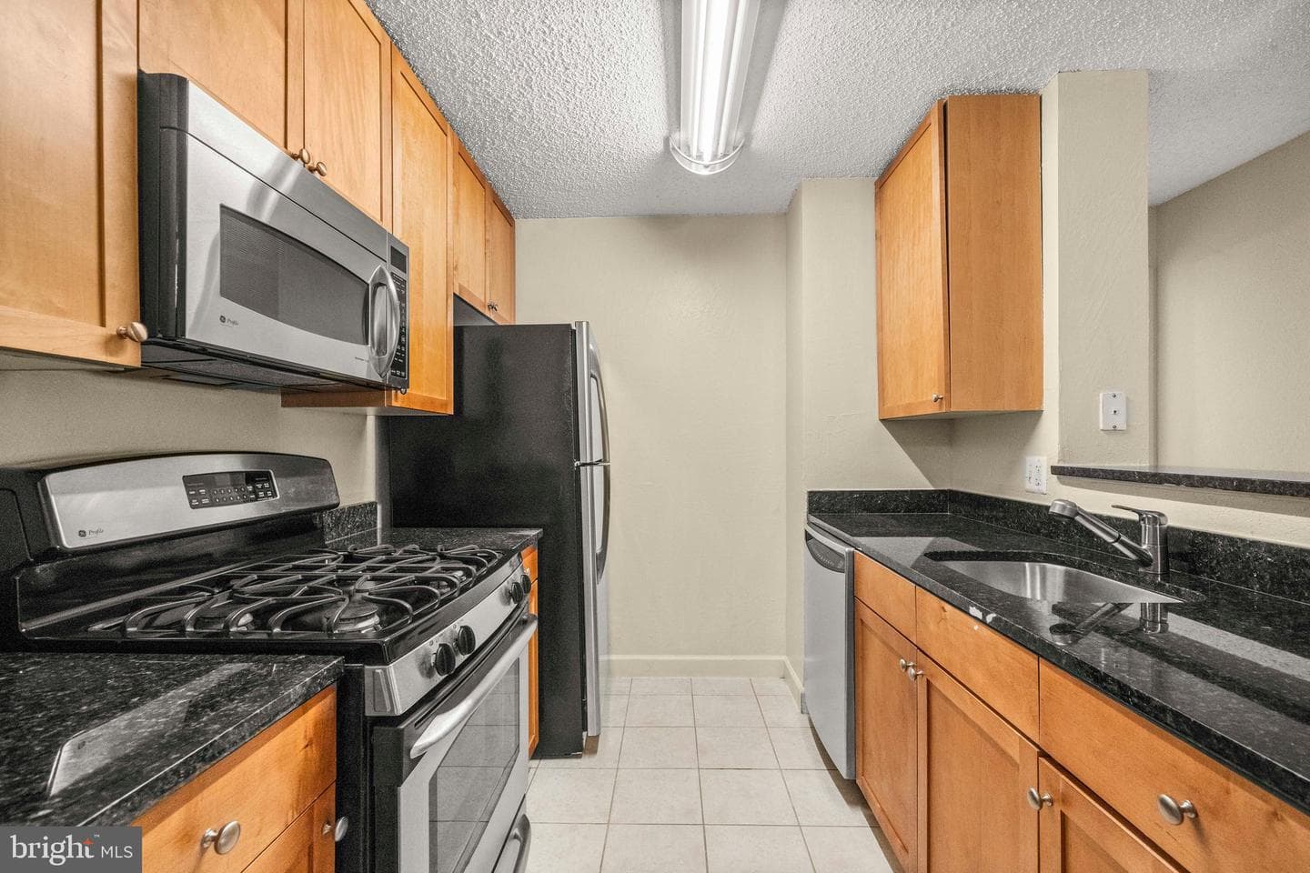 75 S Reynolds Street #413 photo 3