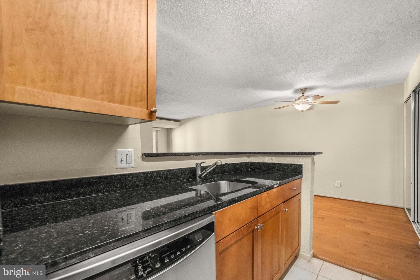 75 S Reynolds Street #413 photo 6