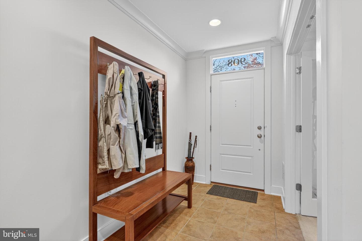 908 Montgomery Street photo 3