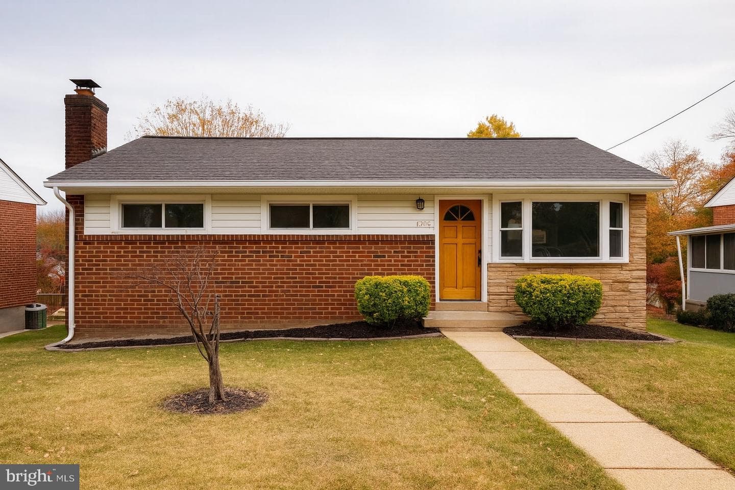 4506 Venable Avenue photo 1
