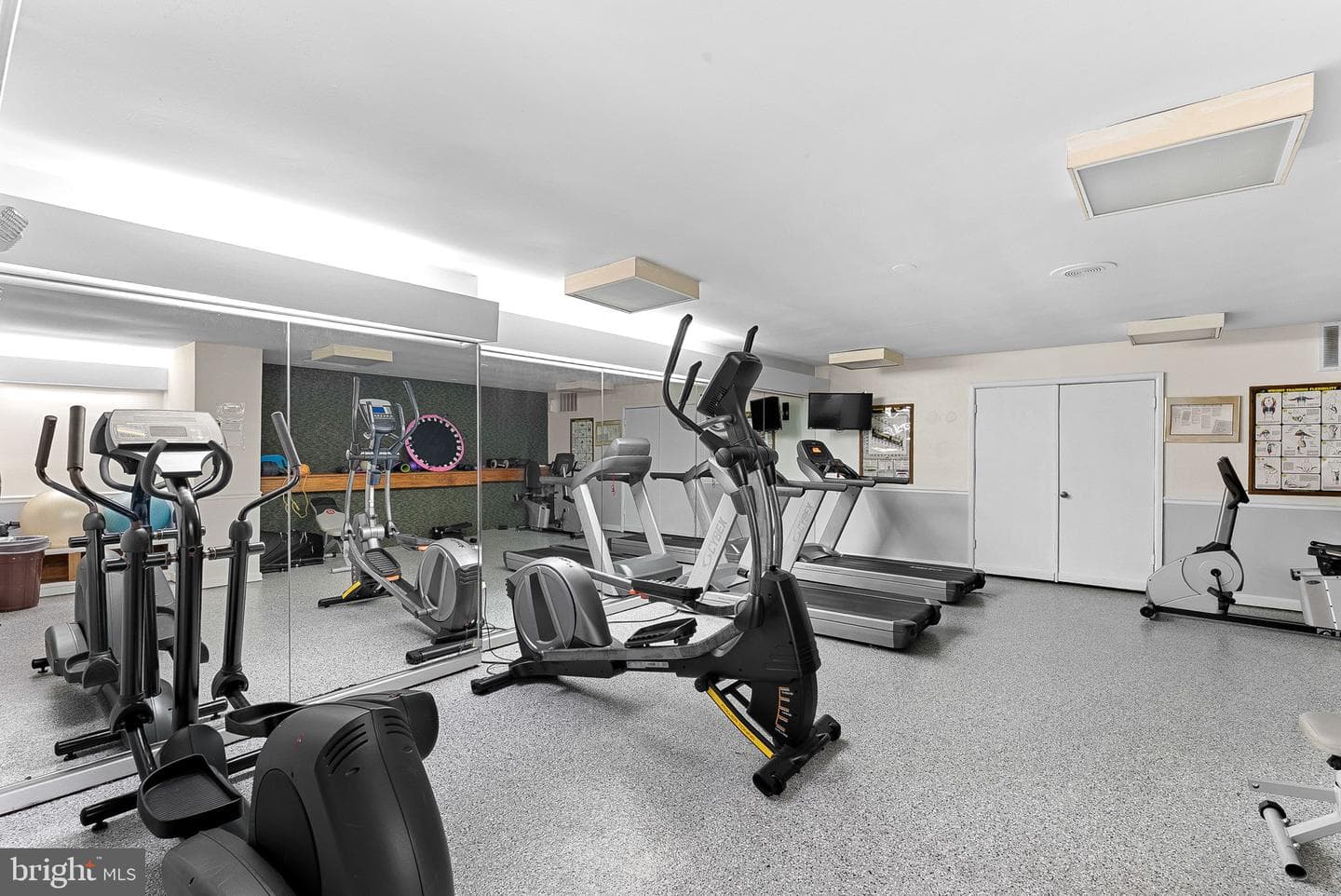 5340 Holmes Run Parkway #107 photo 35